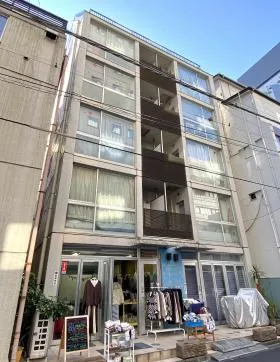 クインズビルの外観