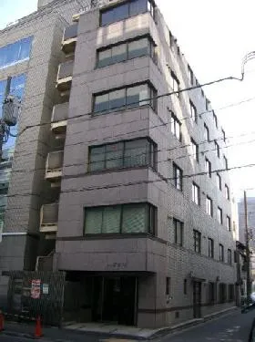 八雲ビルの外観