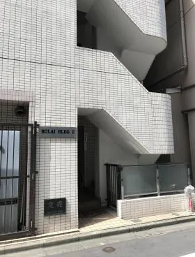 ローライⅡビルの外観