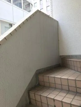 ローライⅡビルの外観