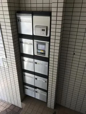 ローライⅡビルの外観