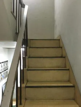 萬楽園ビルの外観