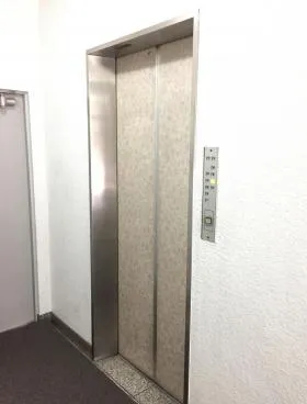 馬場ビルの外観