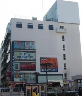 ピアザ松戸ビルの外観