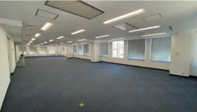 松戸ビルの外観