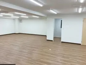 第8SYビルの外観