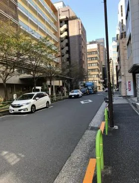 新橋緑ビルの外観