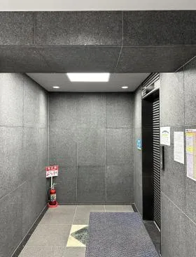 新橋IKビルの外観