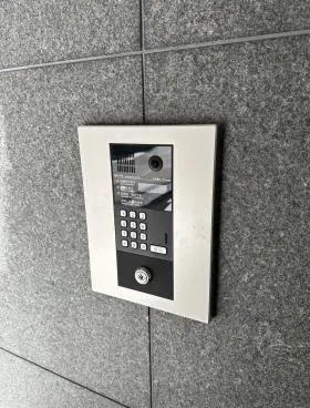 新橋IKビルの外観