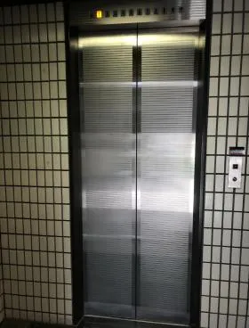 木内ビルの外観