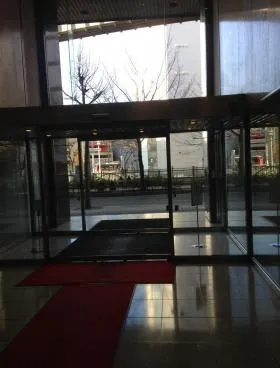 日本企業会館ビルの外観
