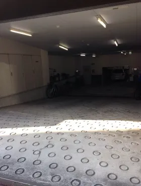 松栄千葉ビルの外観
