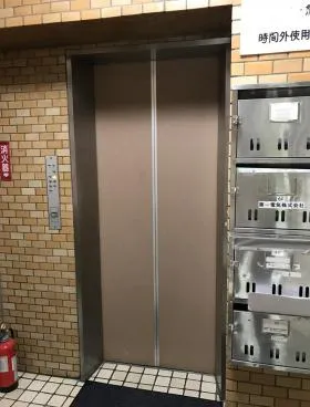 正明冨士ビルの外観