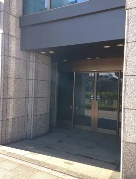 マニュライフプレイス千葉ビルの外観