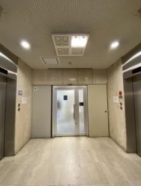 麹町311ビルの外観