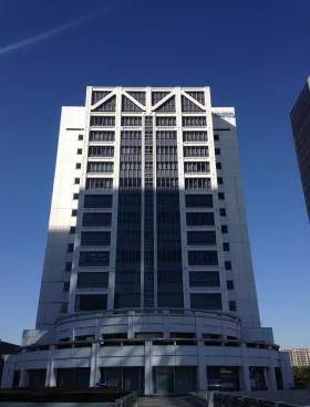スターツ幕張ビルの外観