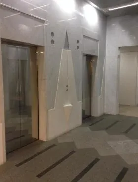 スターツ幕張ビルの外観