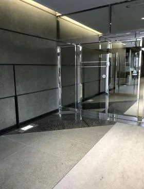 日本生命南麻布ビルの外観