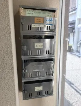 端谷ビルの外観