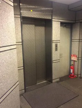 ACN虎ノ門ビルPLACEビルの外観