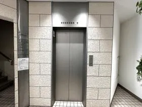 アドバンテージⅡビルの外観
