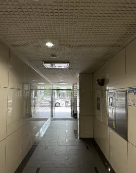イワモトビルの外観