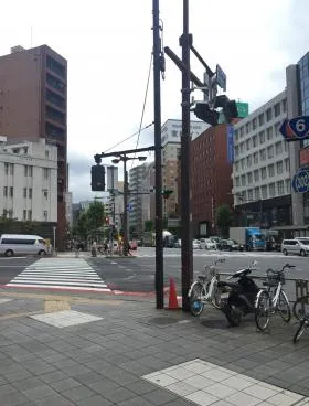 三上ビルの外観