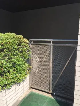 森忠ビルの外観