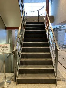 秋葉原HFビルの外観