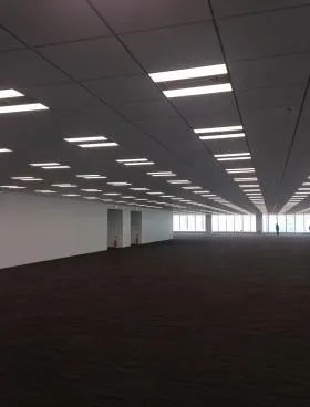 東京スクエアガーデンの外観