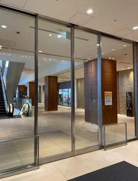 東京スクエアガーデンの外観