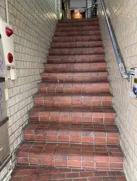 OTビルの外観