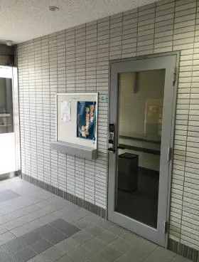 明治安田生命目黒ビルの外観