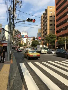 明治安田生命目黒ビルの外観