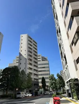 NIKIビルの外観