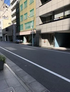 SHビルの外観