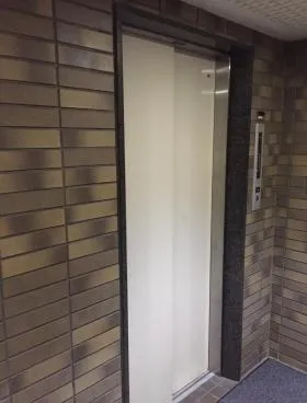ナカシゲビルの外観