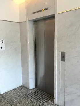 東銀座プラザビルの外観