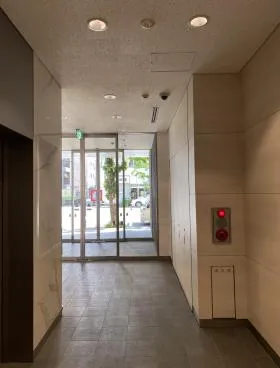 神田ビジネスキューブの外観