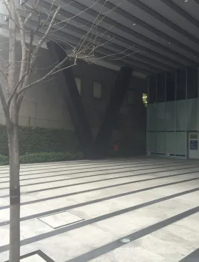 Vスクエア大宮ビルの外観