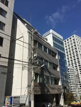 赤坂余湖ビルの外観