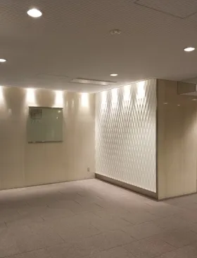 新麹町ビルの外観