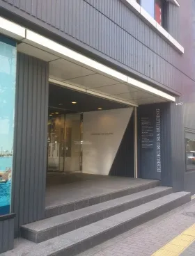 いちご東池袋ビルの外観
