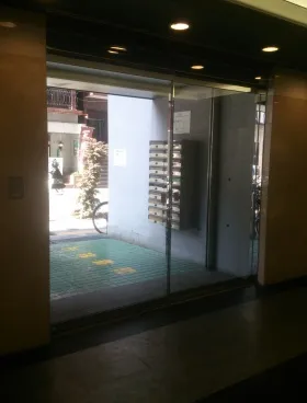 いちご東池袋ビルの外観