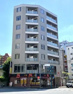 新宿ヤマトビルの外観