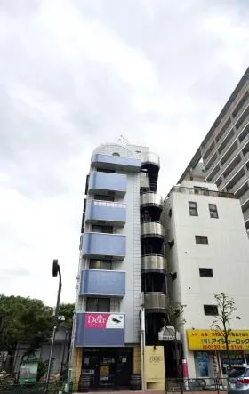 白河AKビルの外観