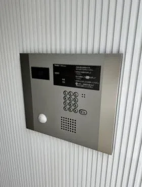 コートイン信濃町(大京町)の外観