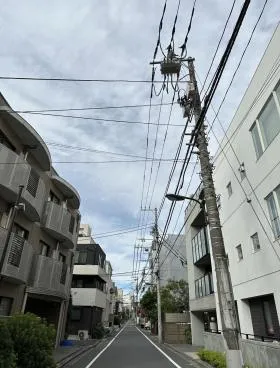 コートイン信濃町(大京町)の外観