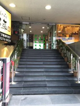 ダイヤモンドビルの外観