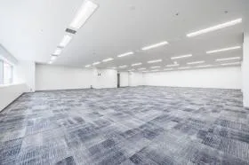 ONE SHINKAWAの外観